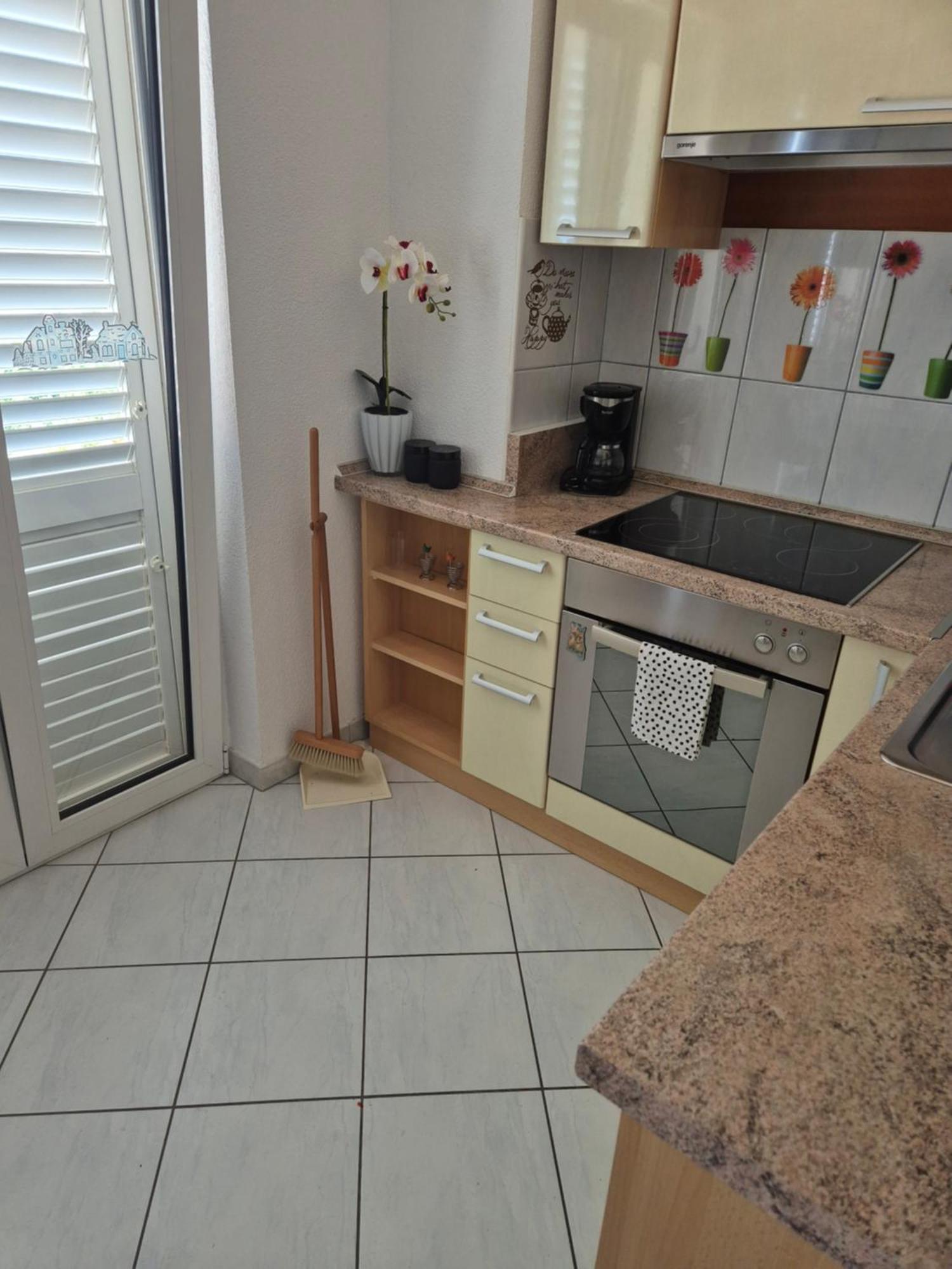 קאבטאט Apartments Joy מראה חיצוני תמונה