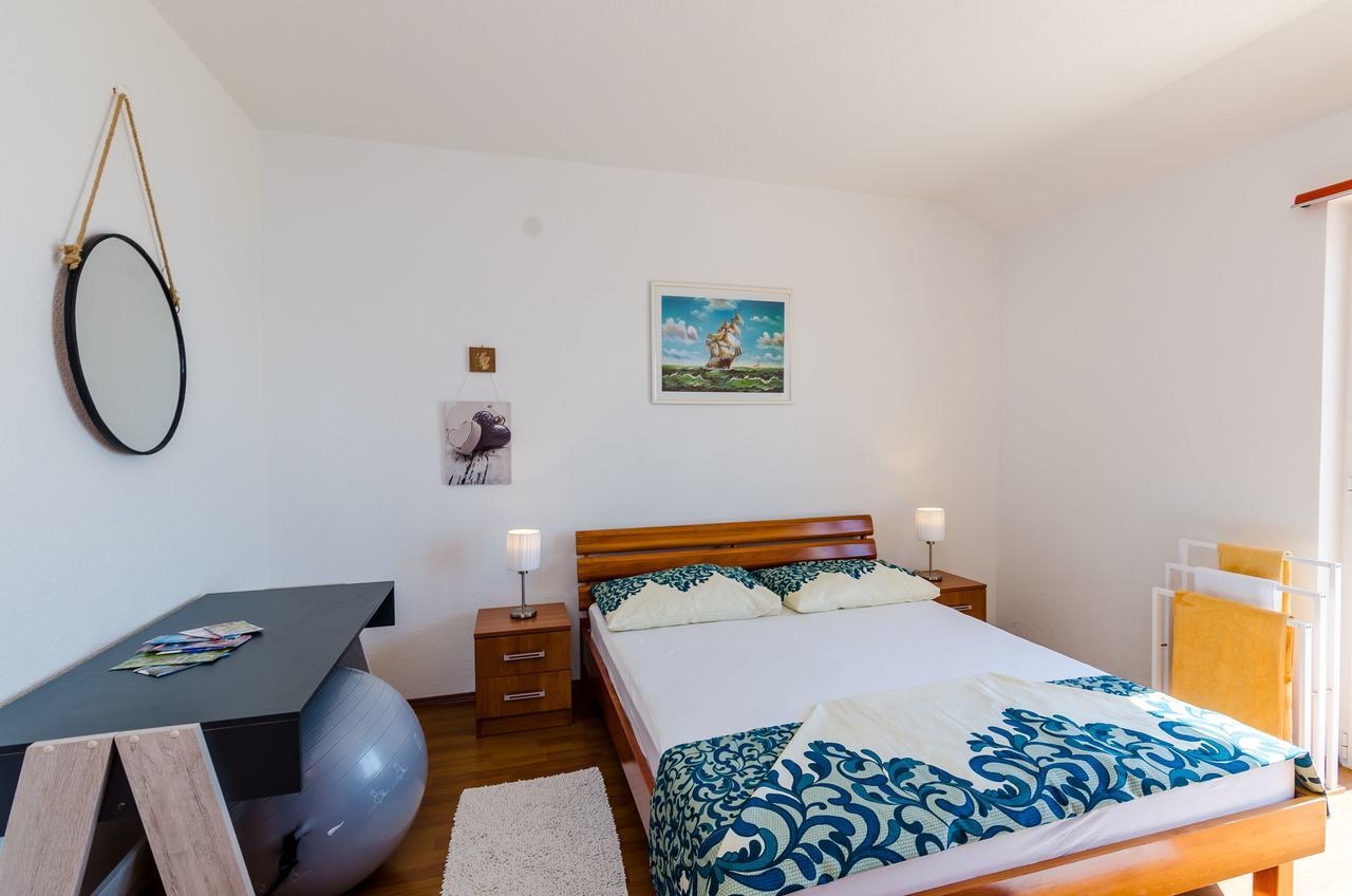 קאבטאט Apartments Joy מראה חיצוני תמונה